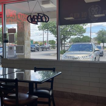 Cuarto de Kilo Mesquite Burgers - Looking out from entrance - Burgers Near Me - Helotes, Texas Cuarto de Kilo Mesquite Burgers - Looking out from entrance - Burgers Near Me - Helotes, Texas