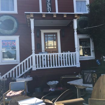 Antique Center - Antiques Near Me - Oakland, California