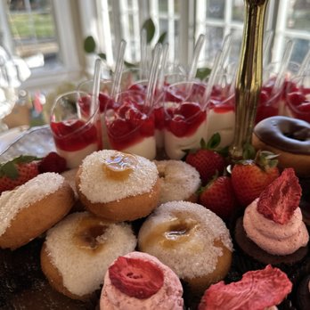 Crafted Eats Ohio - Dessert Options - Caterers Near Me Crafted Eats Ohio - Dessert Options - Caterers Near Me