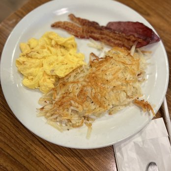 Denny's - Hash Browns, Egg & Bacon - Breakfast & Brunch Near Me - Redlands, California