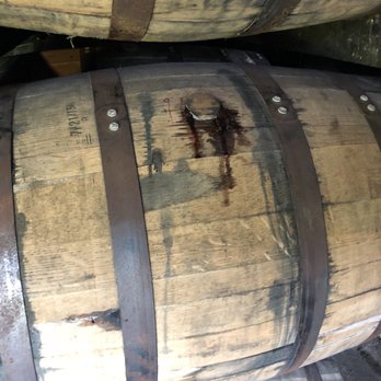 Heaven Hill Bourbon Experience - Tours Near Me - Bardstown, Kentucky