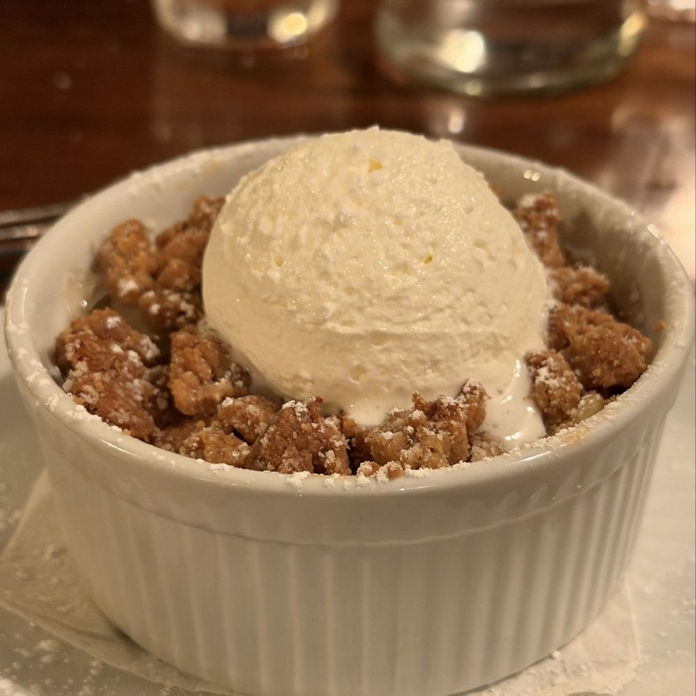 The Creek House Grill - Warm Apple Crumb - American Near Me - Callicoon, New York The Creek House Grill - Warm Apple Crumb - American Near Me - Callicoon, New York
