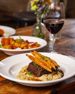 The Barrow House by null