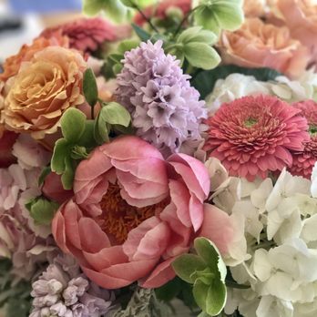 Greenwich Floral - Gorgeous arrangement for Mother's Day! - Florists Near Me Greenwich Floral - Gorgeous arrangement for Mother's Day! - Florists Near Me