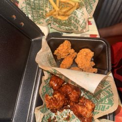 Wingstop - Boneless Meal Deal