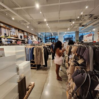 Muji - Home Decor Near Me - Toronto, Ontario Muji - Home Decor Near Me - Toronto, Ontario