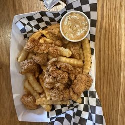 La Rue Bayou - Kids chicken and fries Cajun style