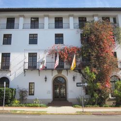 Santa Barbara Massage - Julia building