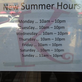 Knoke's Chocolates And Nuts - Hours of operation, front entry door. - Chocolatiers & Shops Near Me - Hudson, Wisconsin