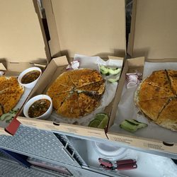El Tilin Mexican Food Truck - Pizza-birria