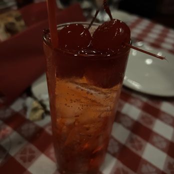 Dan Tana's - Shirley Temple - Italian Near Me - West Hollywood, California