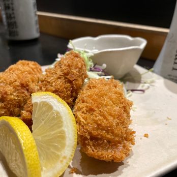 Daimonji Japanese Restaurant - Fried Oyster so crispy on the outside and so hot and juicy in the inside. I just devoured the 4th one. - Japanese Near Me - Seattle, Washington Daimonji Japanese Restaurant - Fried Oyster so crispy on the outside and so hot and juicy in the inside. I just devoured the 4th one. - Japanese Near Me - Seattle, Washington