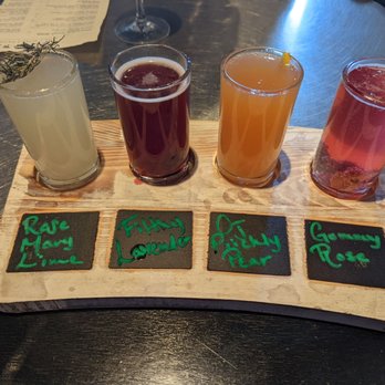 Whiptail - Mimosa flight - Beer, Wine & Spirits Near Me - Rio Rancho, New Mexico
