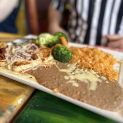 El Agave - Pollo con Churizo