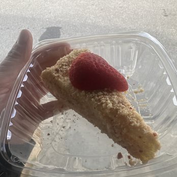 Gigi’s Pizzaroni - Strawberry Shortcake Cheesecake - Italian Near Me - Jay, Maine Gigi’s Pizzaroni - Strawberry Shortcake Cheesecake - Italian Near Me - Jay, Maine