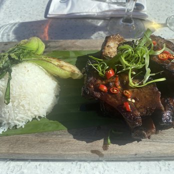Ballast Point Brewing Long Beach - Pork ribs - Breweries Near Me - Long Beach, California