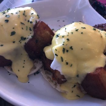 Eggstravaganza Cafe - Pork Belly Benedict - Breakfast & Brunch Near Me - Antioch, Tennessee