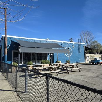 Cafe Smitten - Coffee & Tea Near Me - Bakersfield, California