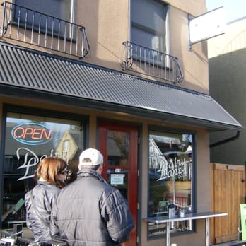 Dairy Lane Café - Breakfast & Brunch Near Me - Calgary, Alberta