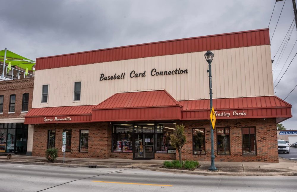 BASEBALL CARD CONNECTION Updated September 2024 313 West Jefferson