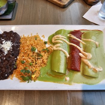 Miriam Cocina Latina - Enchiladas mar y tierra - Mexican Near Me - Dallas, Texas