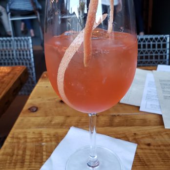 Francis Bar - Aromatic Grapefruit Rind in the A-Glow - Cocktail Bars Near Me - Sperryville, Virginia