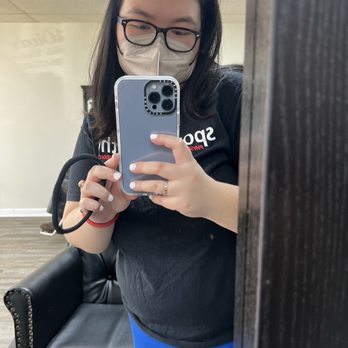 Diva's Hair Design - Wash, Cut, and Blowdry - Hair Salons Near Me - Alsip, Illinois