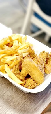 Sunday's Eatery by null