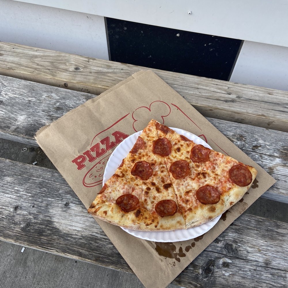 Papa CEO King Slice - Pepperoni pizza - Pizza Near Me - Toronto, Ontario Papa CEO King Slice - Pepperoni pizza - Pizza Near Me - Toronto, Ontario