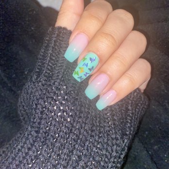 Bella Nails Lounge - Dip ombré with sequence butterflies - Nail Salons Near Me - Queen Creek, Arizona Bella Nails Lounge - Dip ombré with sequence butterflies - Nail Salons Near Me - Queen Creek, Arizona