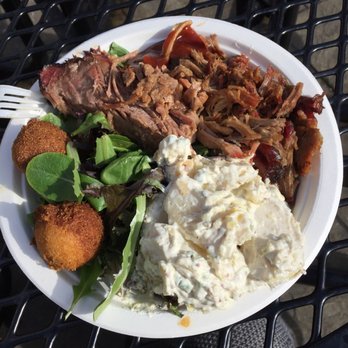Back East BBQ - Moreau plate- 9 bucks! - Barbeque Near Me Back East BBQ - Moreau plate- 9 bucks! - Barbeque Near Me