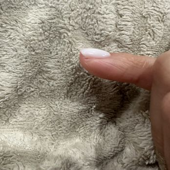 DidiNailsNY - Cut, thankfully not bleeding during e-filing process - Nail Technicians Near Me - Elmhurst, New York