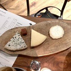 Barcelona Wine Bar - Stamford - Cheese sampler