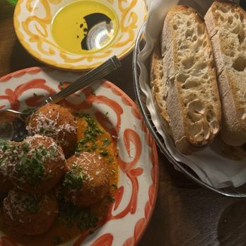 Lucrezia La Jolla - Arancini ($21) and bread ($5) - Italian Near Me - San Diego, California Lucrezia La Jolla - Arancini ($21) and bread ($5) - Italian Near Me - San Diego, California