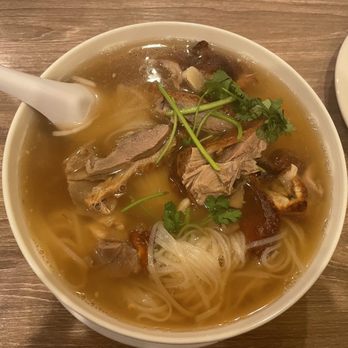 Baby Elephant Thai Cuisine - Thai Near Me - Walnut, California