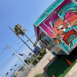 Captain Ceviche - Food truck with fresh ceviche fresh fruit water and fruit cups and refreshing Micheladas for adults