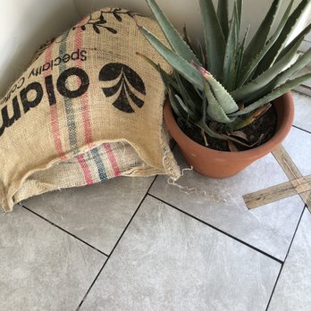 Mi Cafecito Coffee - Coffee & Tea Near Me - Pomona, California