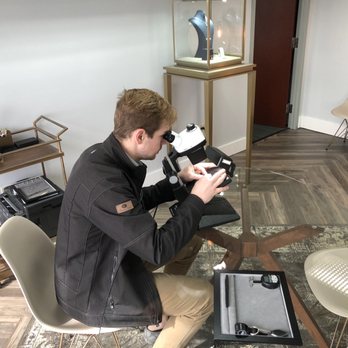 Meridian Diamond - Expert at work! - Jewelry Near Me - Tampa, Florida Meridian Diamond - Expert at work! - Jewelry Near Me - Tampa, Florida