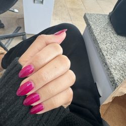 Victoria Nails - I love my nails, good color,good service,friendly and clean I love it