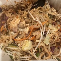 Pad Thai, pad see ew Pad Thai, pad see ew