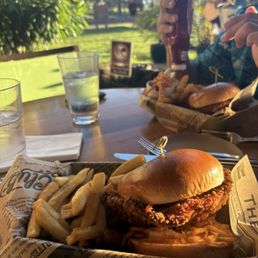 Korean Fried Chicken Sandwich Korean Fried Chicken Sandwich