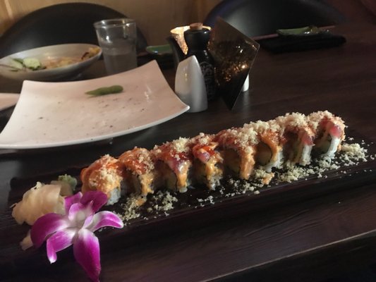 Fuji Sushi Upper King by null