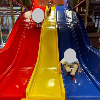 Peek-a-Boo Factory - This slide was a huge hit - Indoor Playcenter Near Me - Livermore, California Peek-a-Boo Factory - This slide was a huge hit - Indoor Playcenter Near Me - Livermore, California