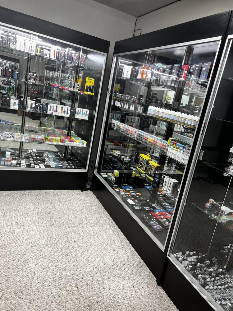 GLOBAL SMOKE & VAPE SHOP Updated October 2024 15407 1st Ave S
