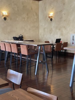 Las Positas Vineyards by null