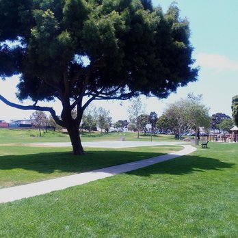 Valley Park - Parks Near Me - Hermosa Beach, California