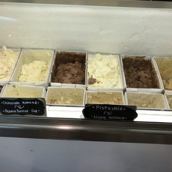 Peaches N' Cream - Ice cream flavors - Ice Cream & Frozen Yogurt Near Me - Litchfield, Connecticut Peaches N' Cream - Ice cream flavors - Ice Cream & Frozen Yogurt Near Me - Litchfield, Connecticut