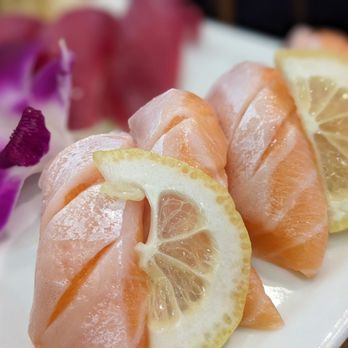 SushiStop Pasadena - Salmon sushi - Sushi Bars Near Me - Pasadena, California SushiStop Pasadena - Salmon sushi - Sushi Bars Near Me - Pasadena, California