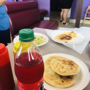 El Marmol - Pupusas are bomb - Mexican Near Me - Emporia, Kansas