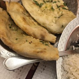Garlic naan Garlic naan
